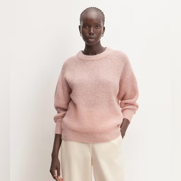 Everlane Oversized Alpaca Crewneck - Picture 2 of 13